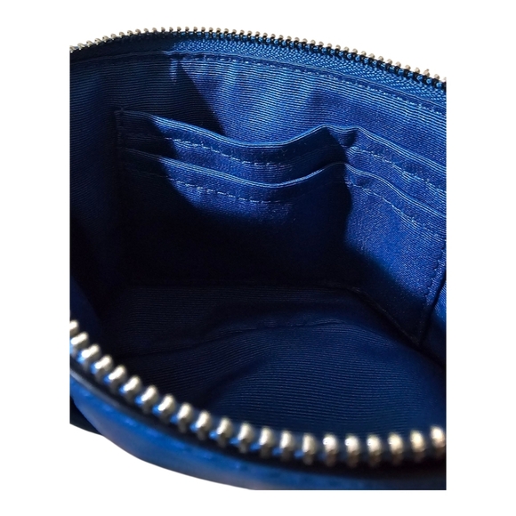 COACH Corner Zip Vibrant Blue Smooth Leather Wristlet - Picture 8 of 9
